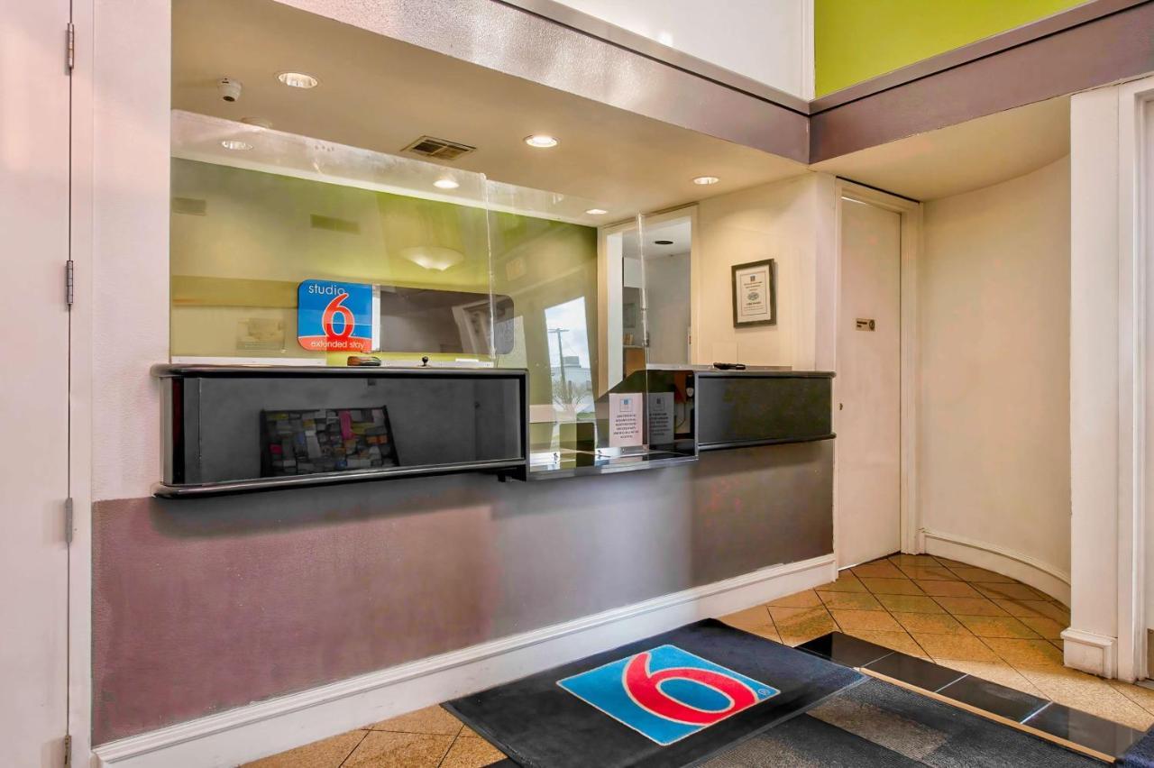Studio 6-San Antonio, Tx - Airport Екстериор снимка